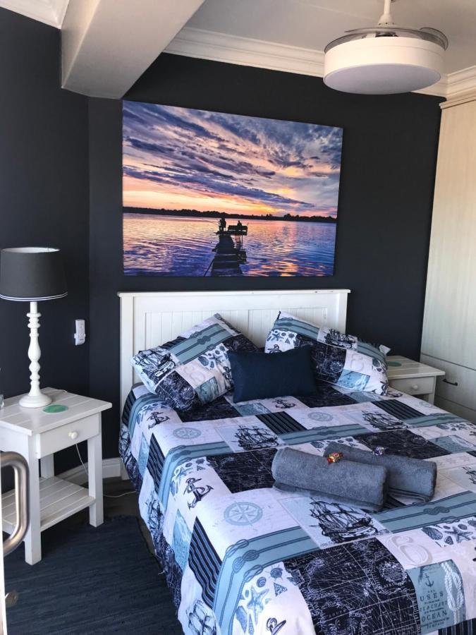 Modern Apartment Walking Distance To Main Beach Restaurants And Other Amenities Jeffreys Bay Bagian luar foto
